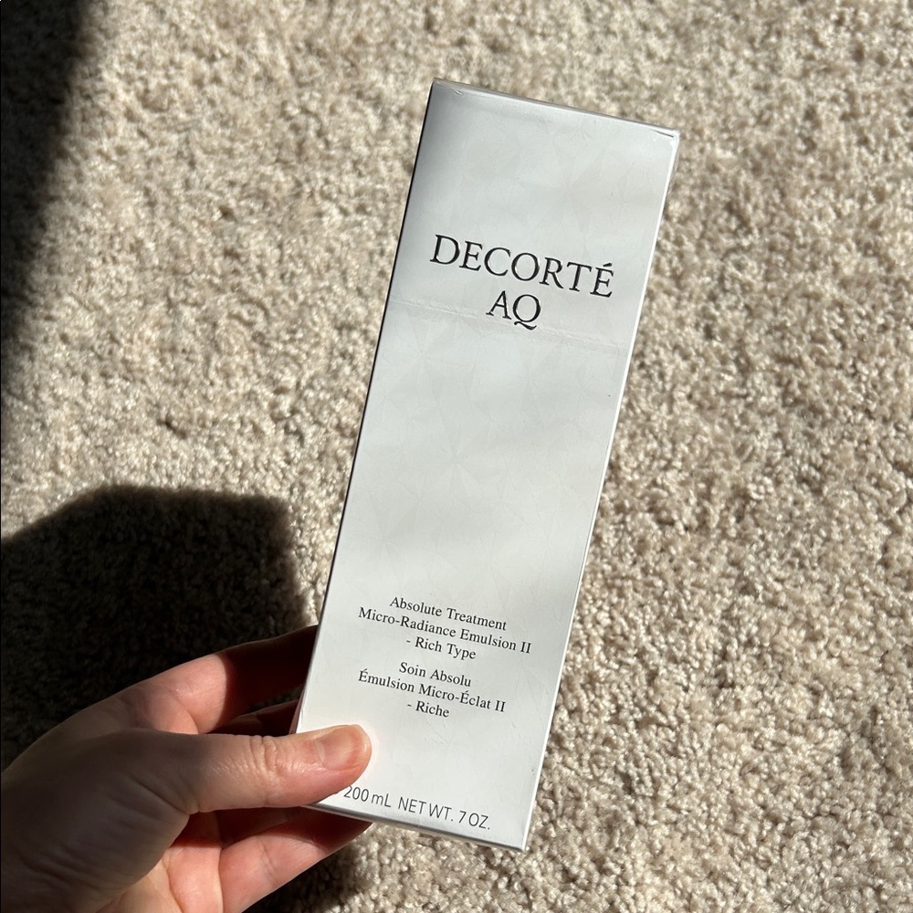 Decorté AQ Absolute Treatment Micro-Radiance Emulsion II Rich type
